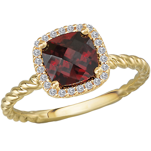 Ladies Fashion Garnet Ring