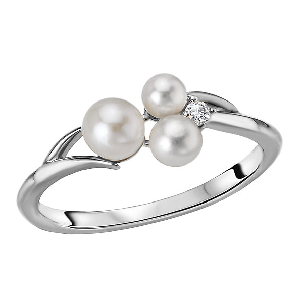 Ladies Fashion Pearl Ring