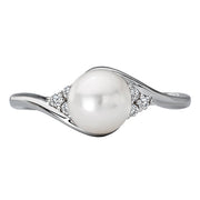 Ladies Fashion Pearl Ring