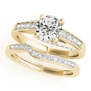 18K Yellow Gold 1 1/3 ct tw Single Row Diamond Engagement Ring