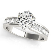 Platinum 1 1/2 ct tw Single Row Diamond Engagement Ring