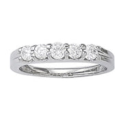 5-Stone Round Diamond Wedding Band