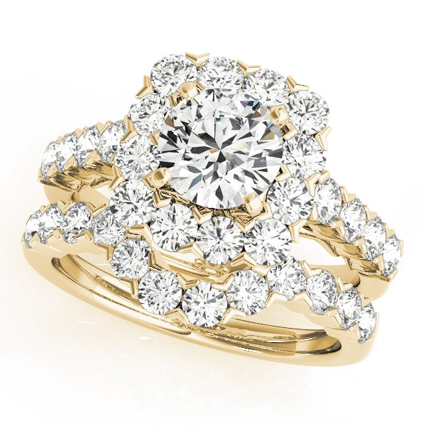 18K Yellow Gold 2 1/4 ct tw Halo Diamond Engagement Ring