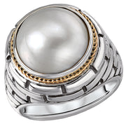 Ladies Fashion Pearl Ring