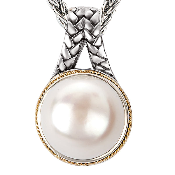 Ladies Fashion Pearl Pendant