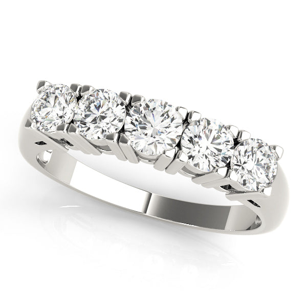 Diamond Wedding Ring with Round Diamonds