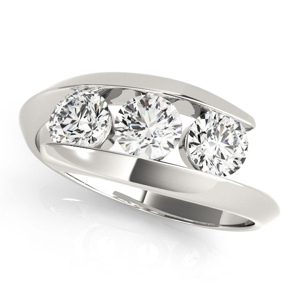 18K White Gold 1 ct tw Three Stone Diamond Engagement Ring