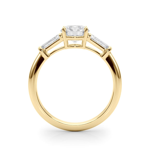 14K Yellow Gold 1 1/2 ct tw Fancy Shape Diamond Engagement Ring