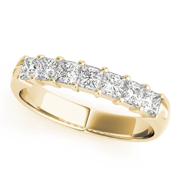 18K Yellow Gold 5/8 ct tw Diamond Wedding Ring