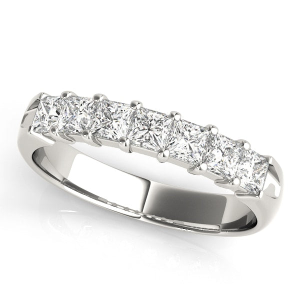18K White Gold 5/8 ct tw Diamond Wedding Ring