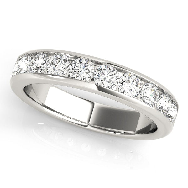 18K White Gold 1/5 ct tw Diamond Wedding Ring